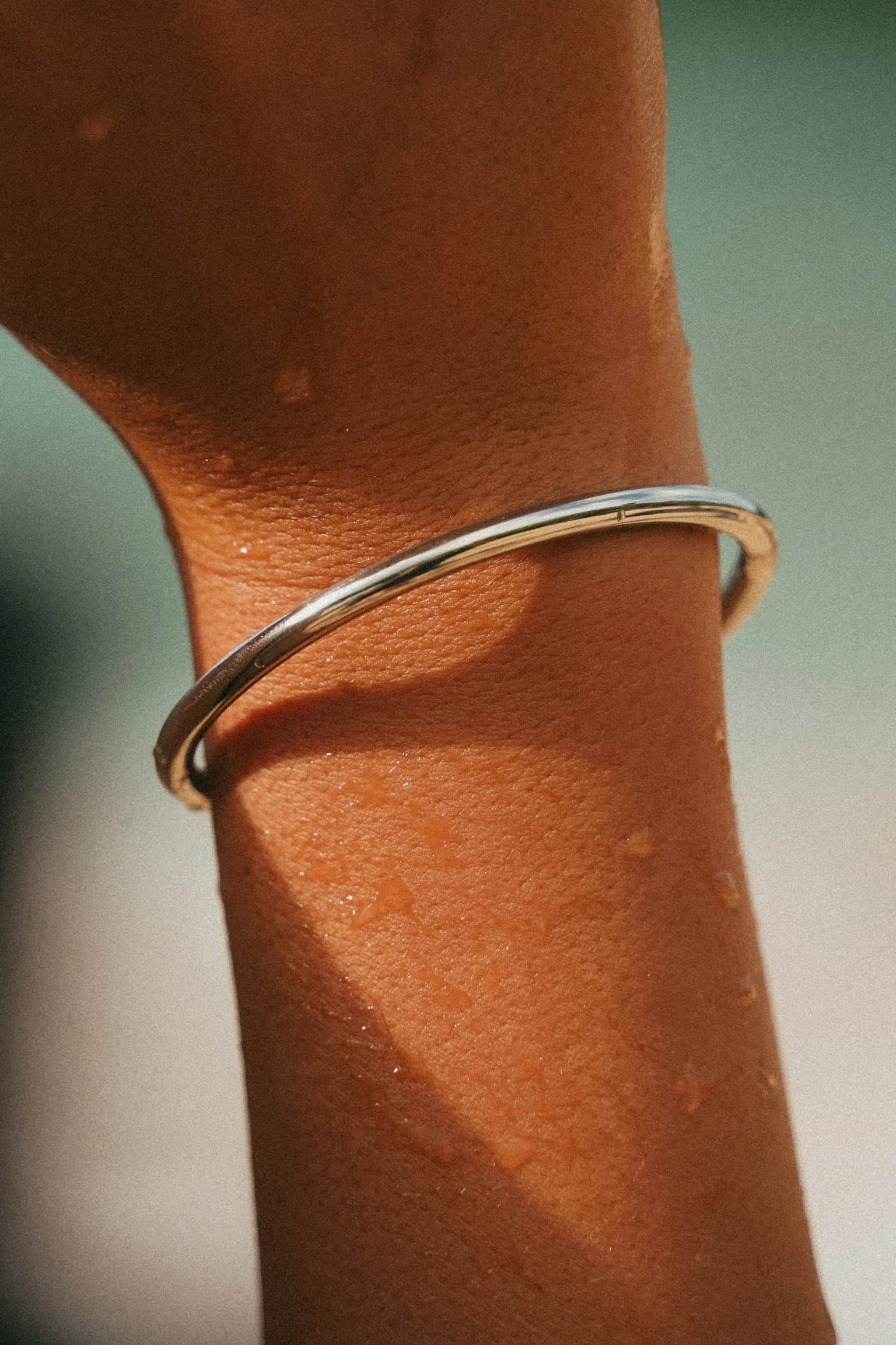 Classic Slim Bangle