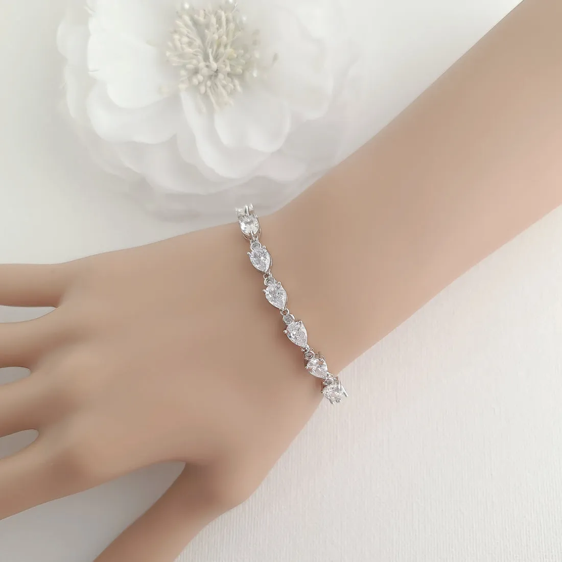 Pear Drop Earring Necklace Bracelet Set-Mary