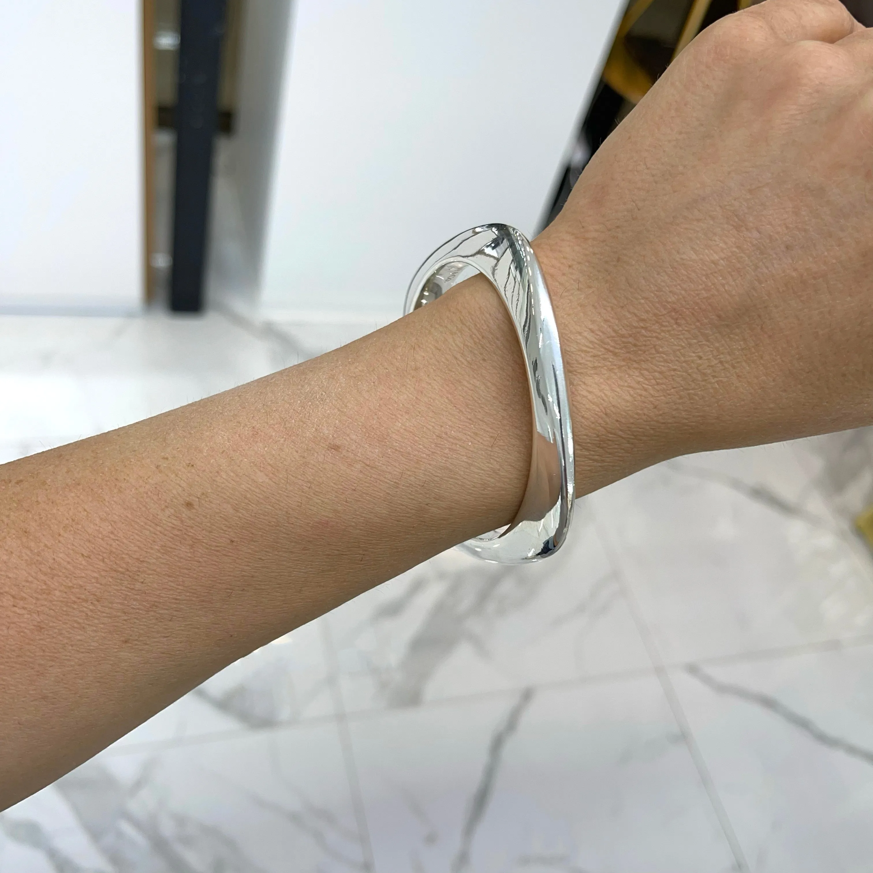 Tiffany & Co. 925 Sterling Silver Cushion Bangle Bracelet